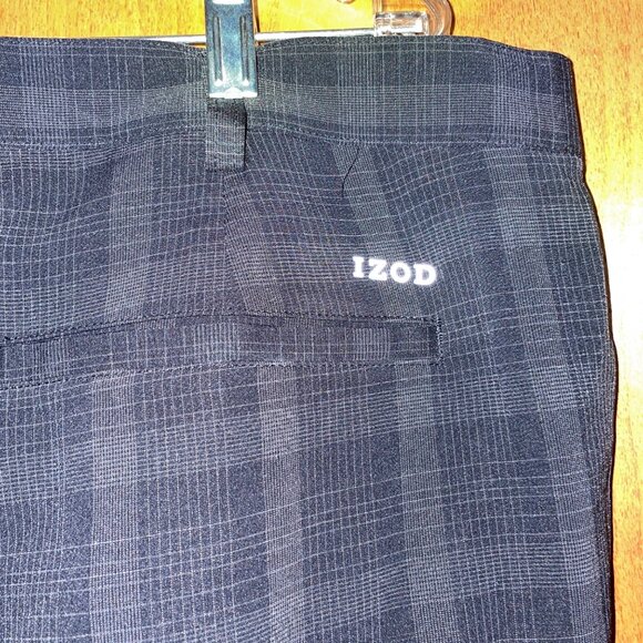 Izod Golf Mens Classic Fit Plaid Shorts 40 Black/Gray Made In Vietnam - Picture 6 of 6